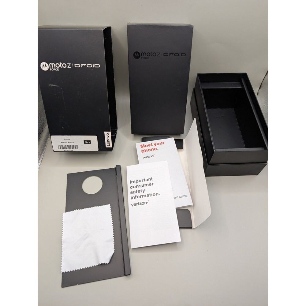 Moto Z Droid Box Only + Instructions